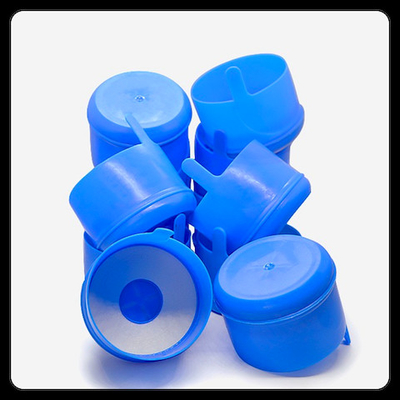 購入 LDPEのHDPE TPE材料が付いている青いEcoの友好的な5ガロンの水差しの帽子 online manufacture