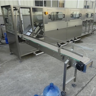 購入 SS304 5ガロンのびんのための物質的な飲料水の充填機300BPH online manufacture